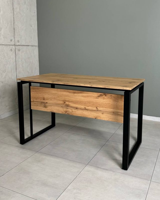 Стіл комп'ютерний WORK 1300х750х650