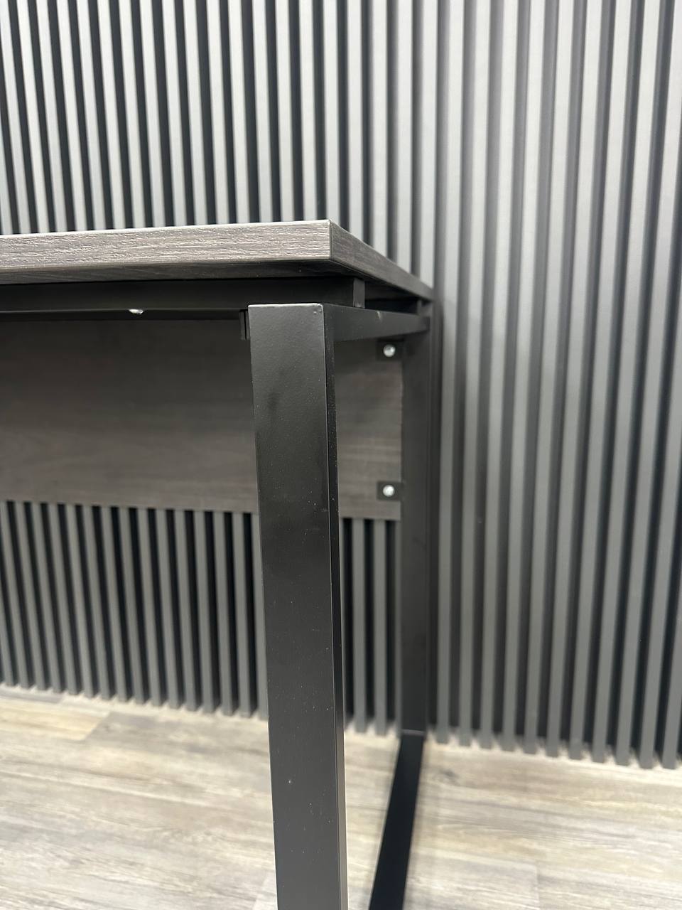 Офісний письмовий стіл Loft Details KS 120b, 18 мм